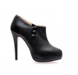 Ann Ankle Boot
